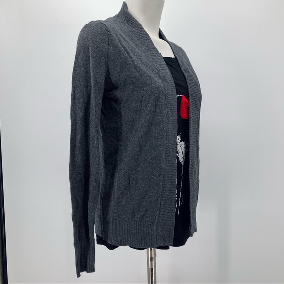 ❤️‍🔥 (5/20) NWT Worthington Dark Gray Cardigan Size Petite Small - Picture 2 of 7